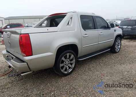 2008 Cadillac Escalade Ext Standard z USA, uszkodzony, nr VIN 3GYFK62828G304846